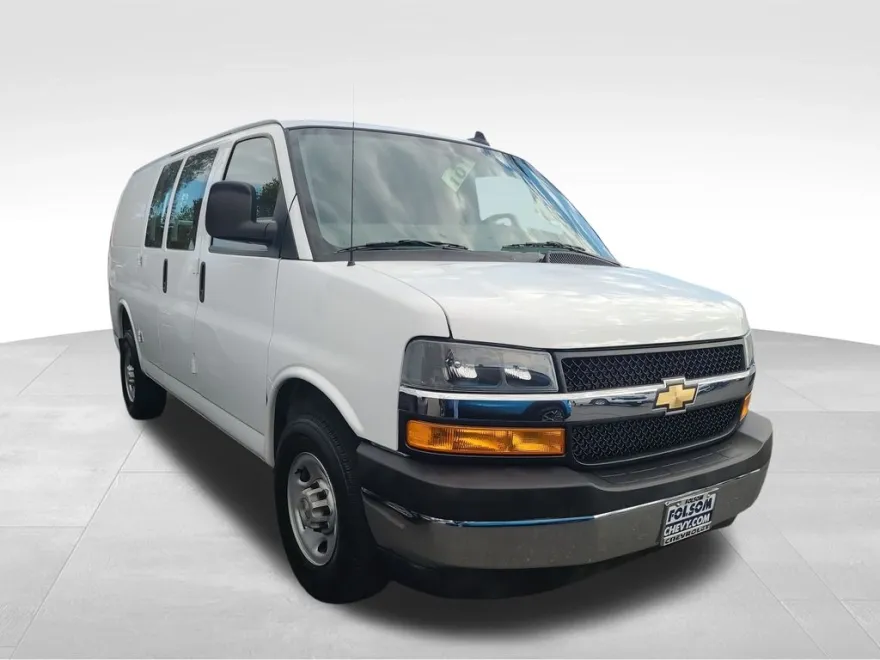 2024 Chevrolet Express 2500 Work Cargo Van photo 1