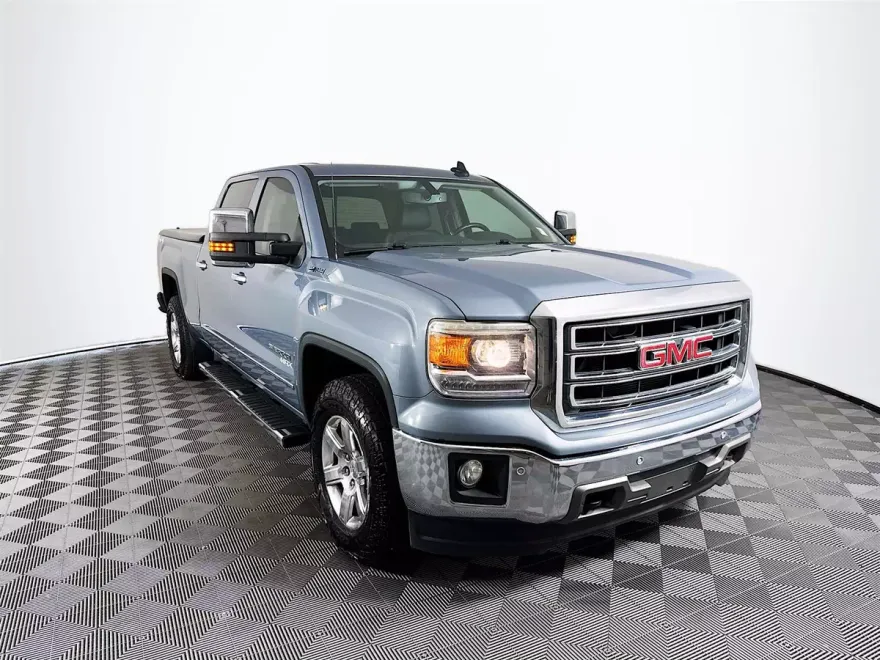 2015 Gmc Sierra 1500 SLT photo 1