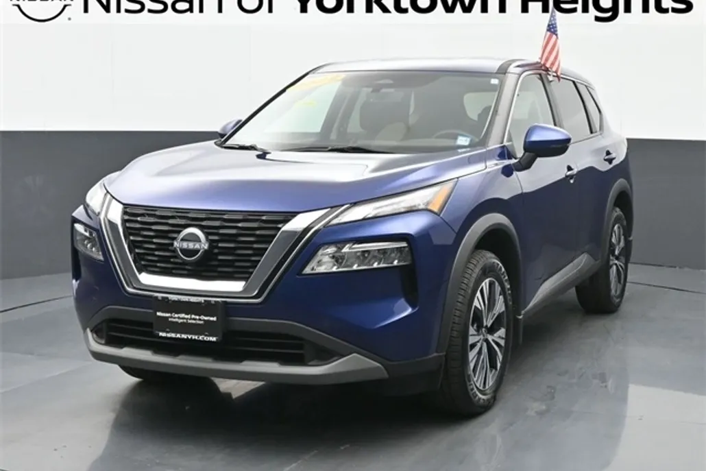 2022 Nissan Rogue SV photo 1