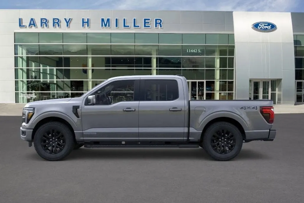2025 Ford F-150 Lariat photo 1