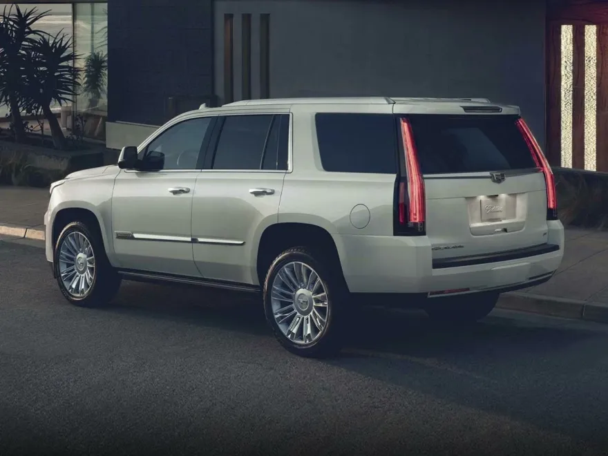 2020 Cadillac Escalade ESV Premium Luxury photo 1