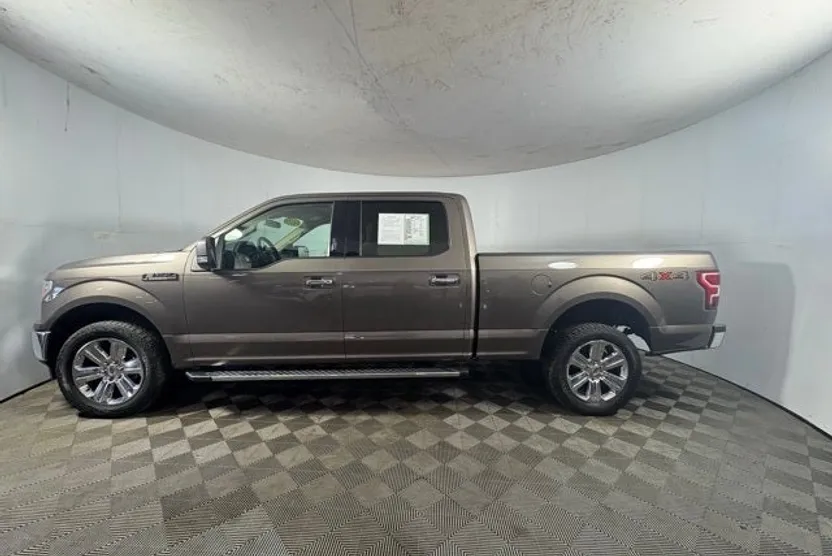 2019 Ford F-150 XLT photo 1