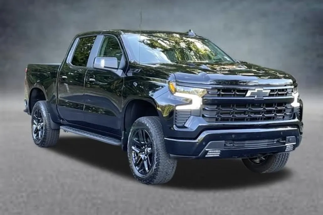 2025 Chevrolet Silverado 1500 LT Trail Boss photo 1