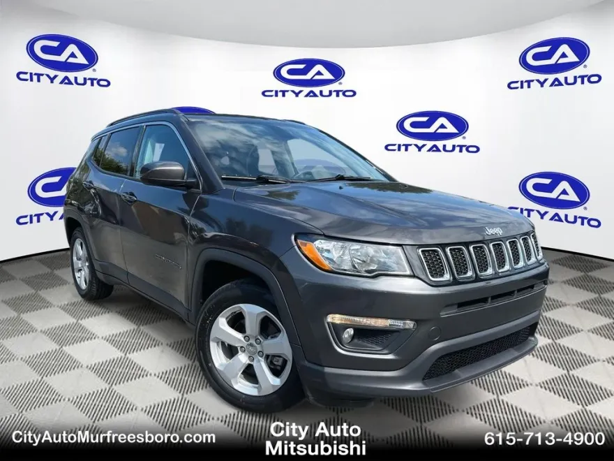2021 Jeep Compass Latitude photo 1