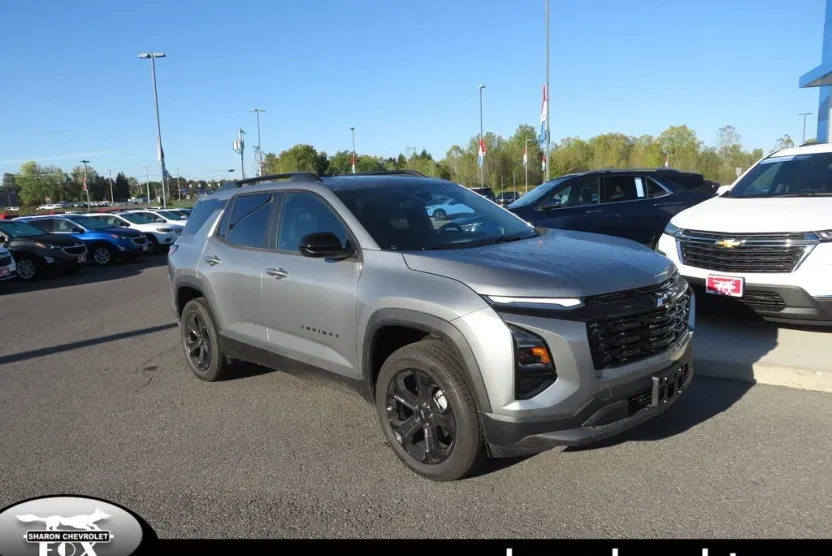 2026 Chevrolet Equinox LT photo 1