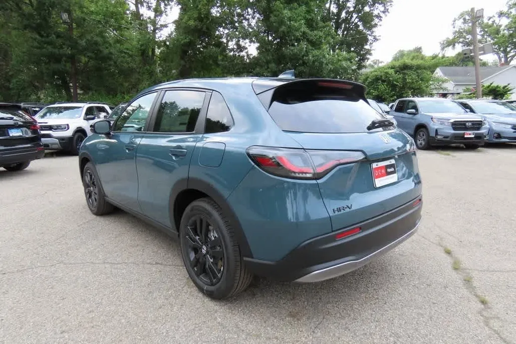 2026 Honda HR-V Sport photo 1