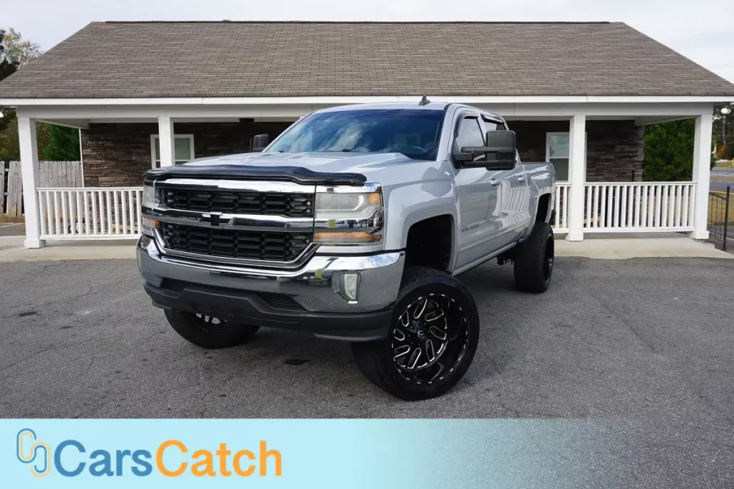 2016 Chevrolet Silverado 1500 LT photo 1