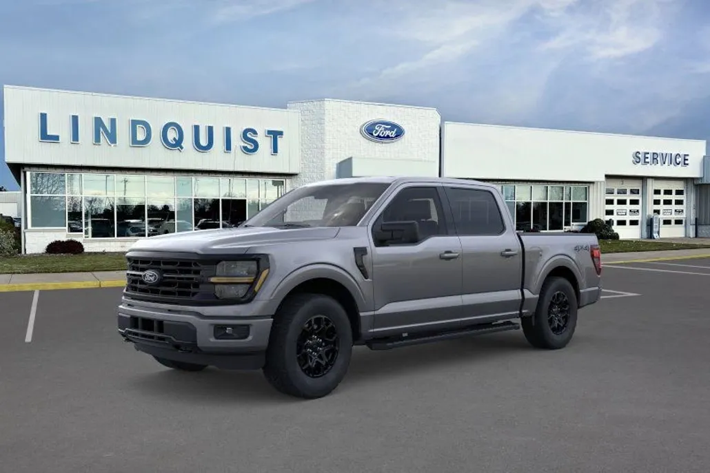 2025 Ford F-150 XLT photo 1