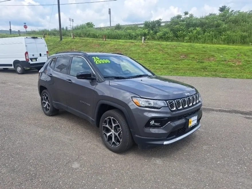 2024 Jeep Compass Limited photo 1