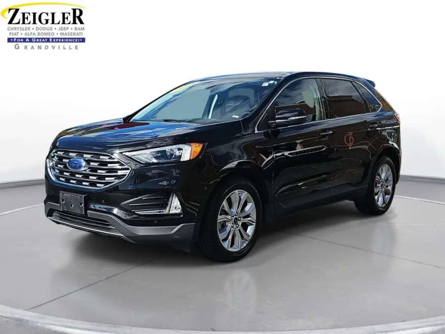 2024 Ford Edge Titanium photo 1