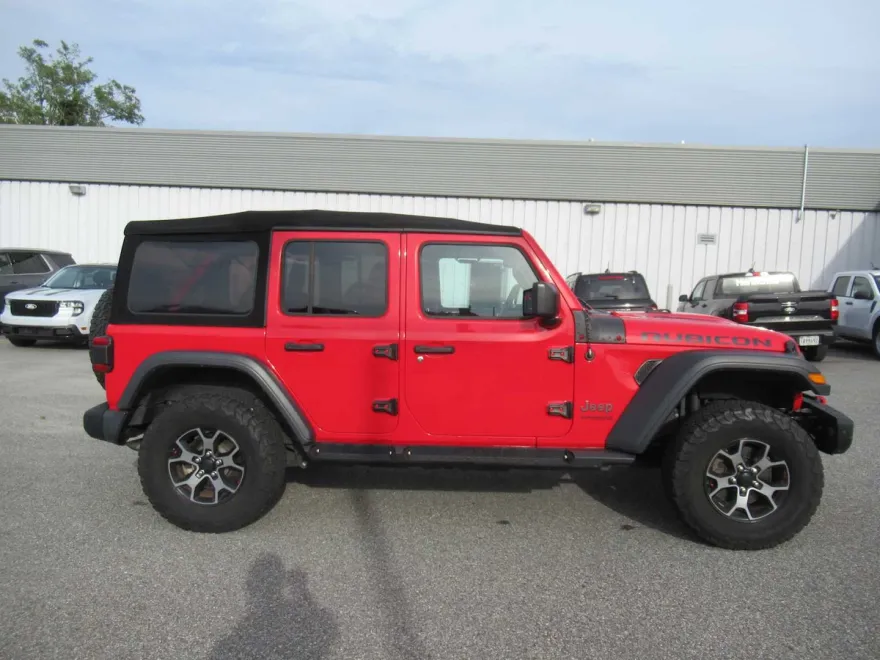 2018 Jeep Wrangler Unlimited Rubicon photo 1