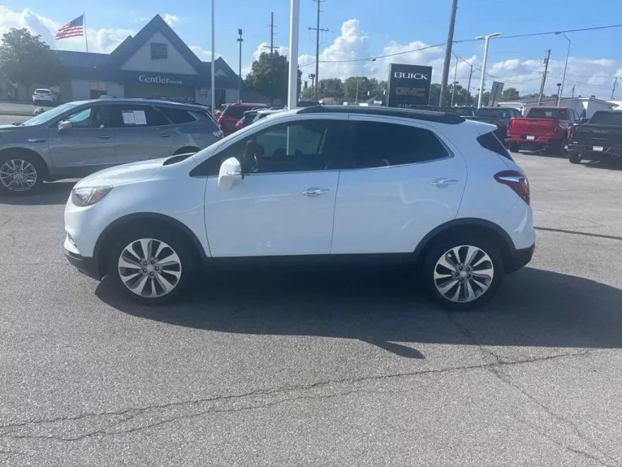 2017 Buick Encore Preferred photo 1