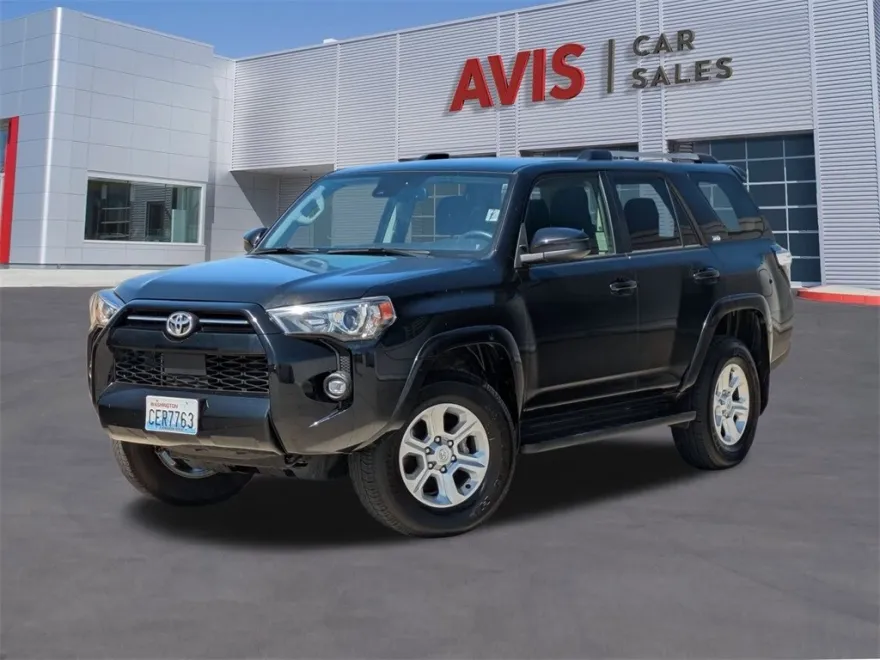 2024 Toyota 4Runner SR5 photo 1