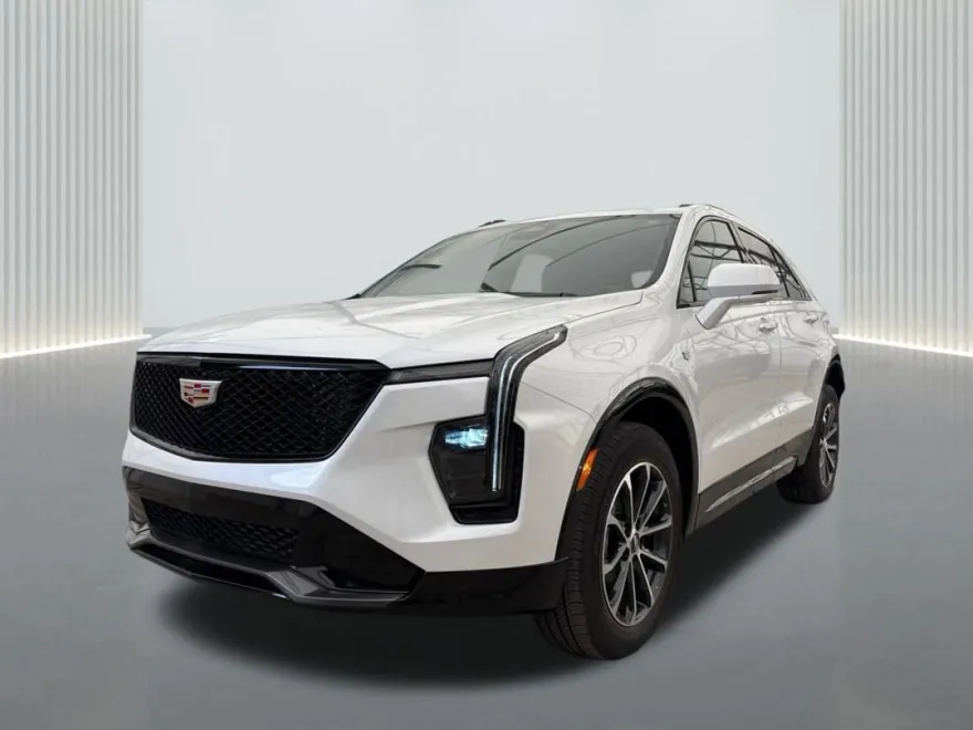 2025 Cadillac XT4 Sport photo 1