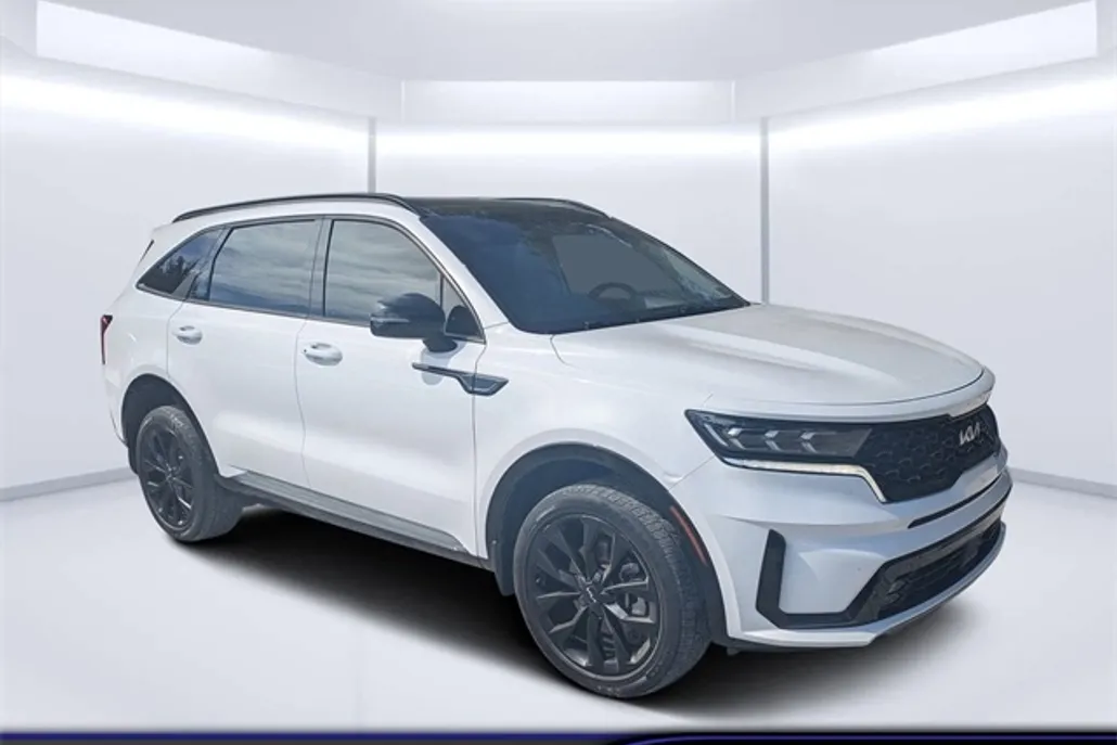 2022 Kia Sorento SX photo 1