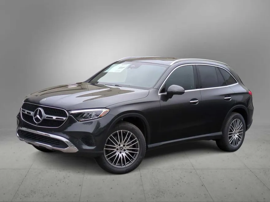 2025 Mercedes Benz GLC 300 4MATIC photo 1