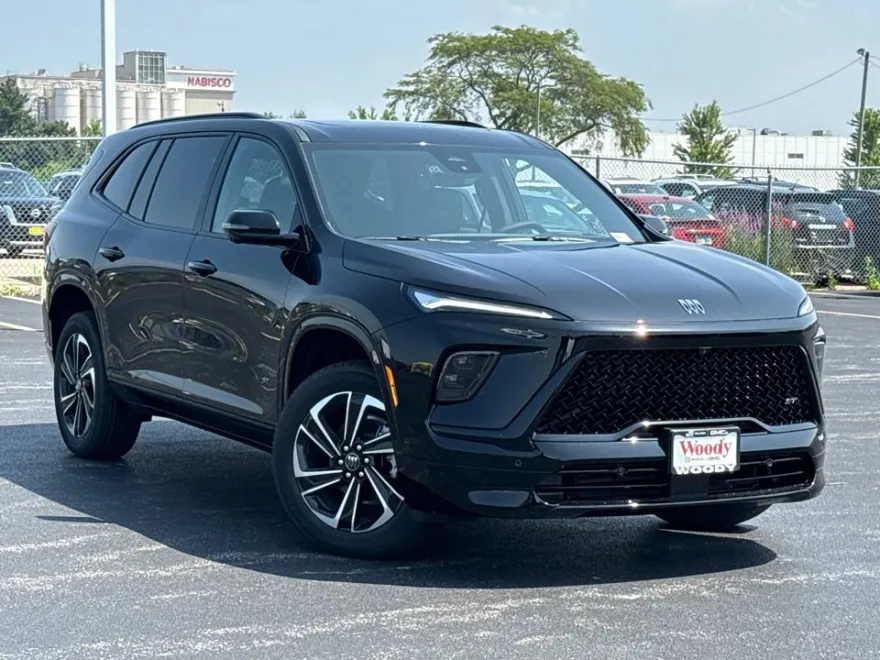 2026 Buick Enclave Sport Touring photo 1