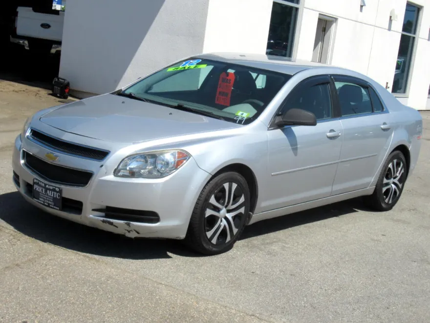 2012 Chevrolet Malibu LS photo 1
