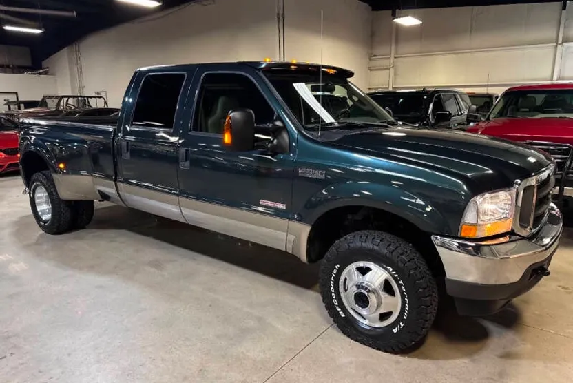 2004 Ford F-350 Lariat photo 1