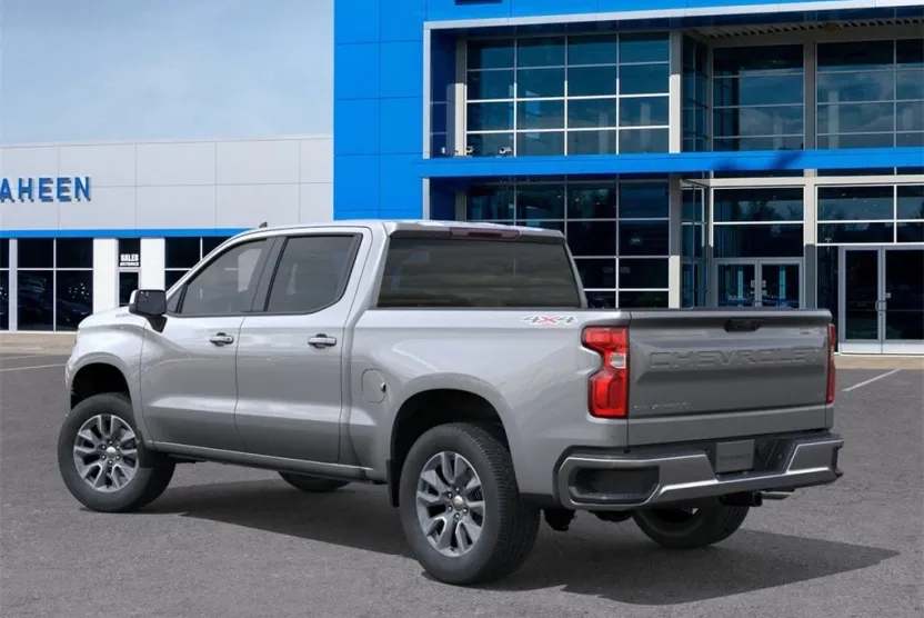 2026 Chevrolet Silverado 1500 LT photo 1