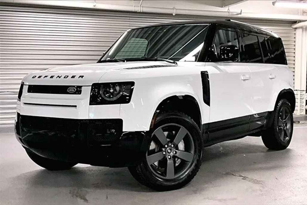 2025 Land Rover Defender 110 X-Dynamic SE photo 1