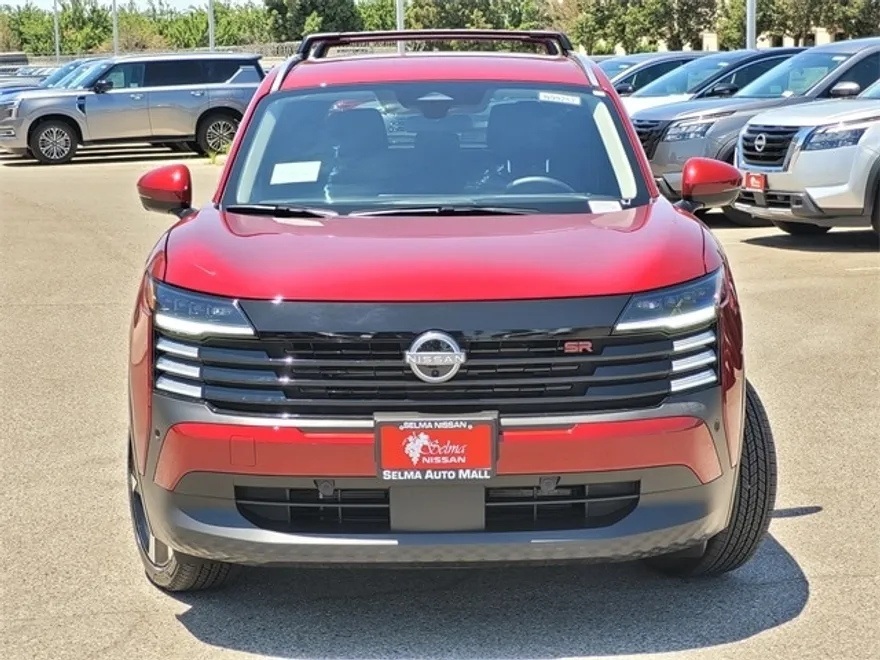 2025 Nissan Kicks SR photo 1