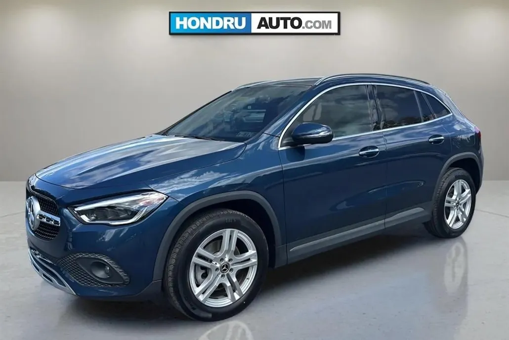 2022 Mercedes Benz GLA 250 4MATIC photo 1