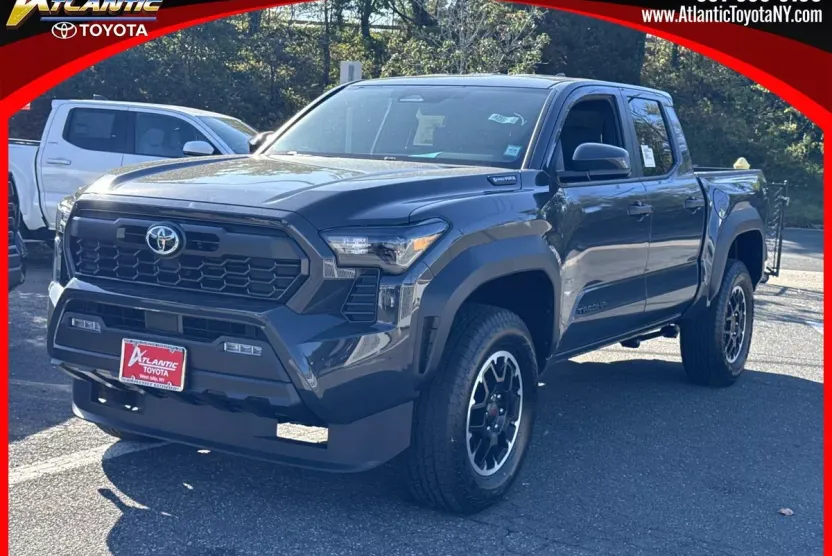 2025 Toyota Tacoma TRD Off-Road photo 1