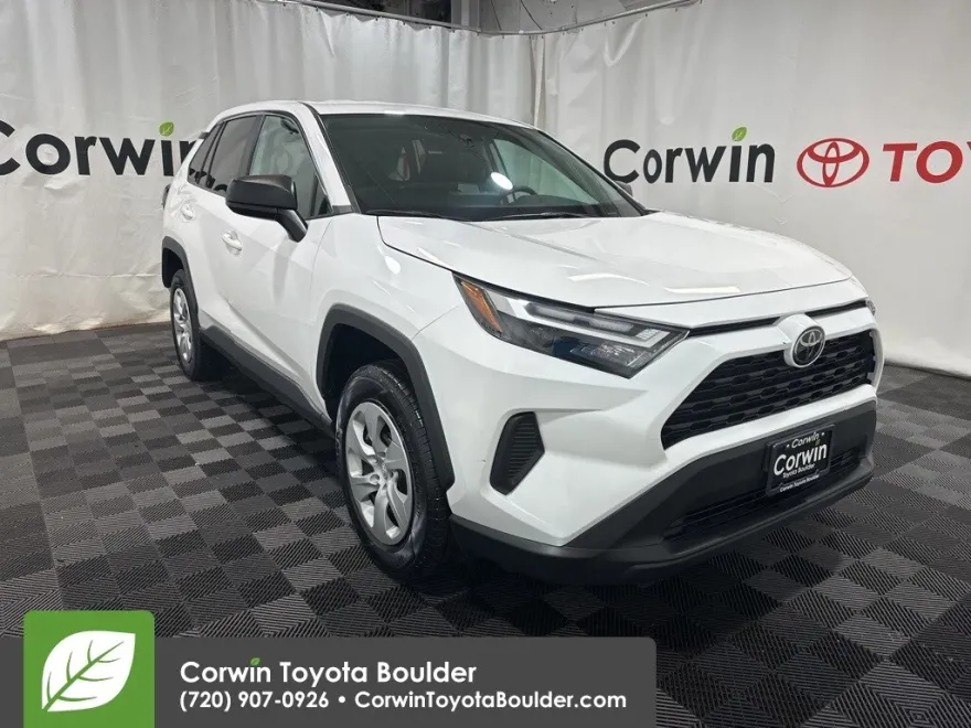 2024 Toyota RAV4 LE photo 1