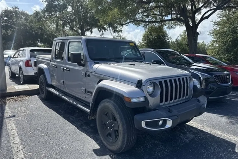 2021 Jeep Gladiator Sport S photo 1
