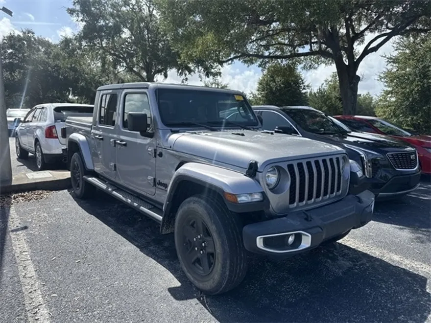 2021 Jeep Gladiator Sport S photo 1