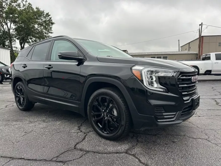 2022 Gmc Terrain SLE photo 1