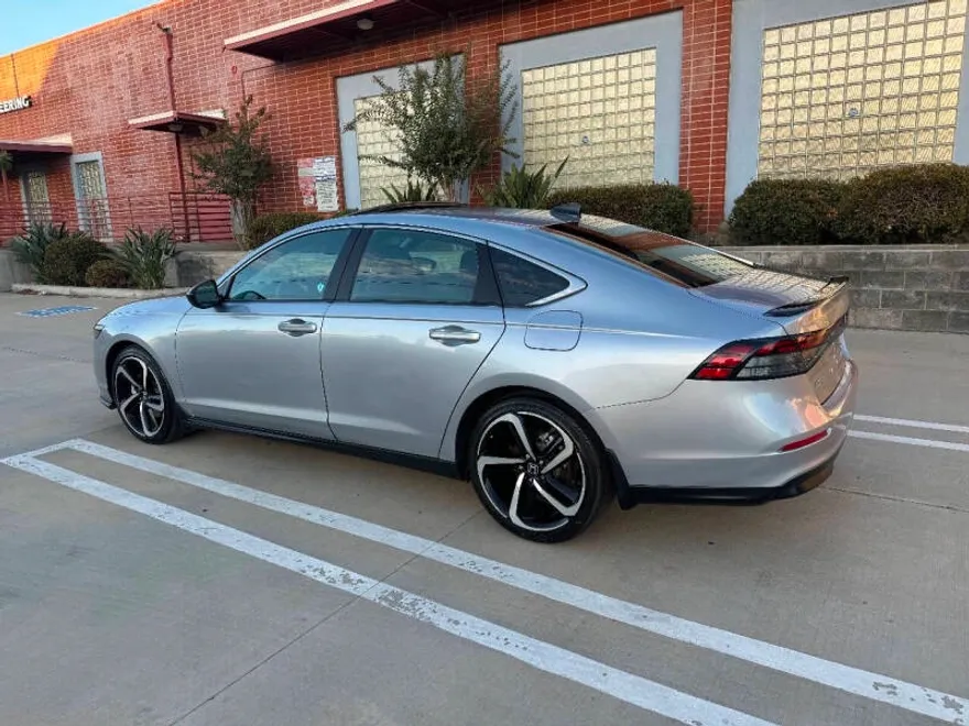 2024 Honda Accord Hybrid Sport photo 1