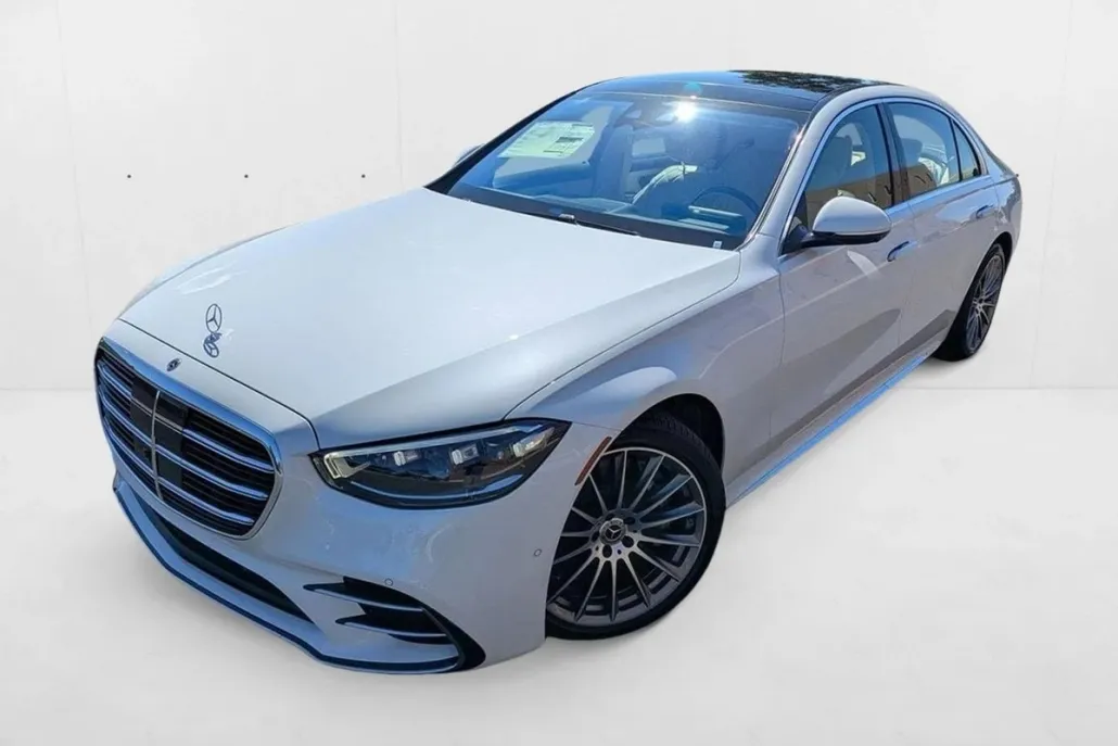 2025 Mercedes Benz S 580 4MATIC photo 1