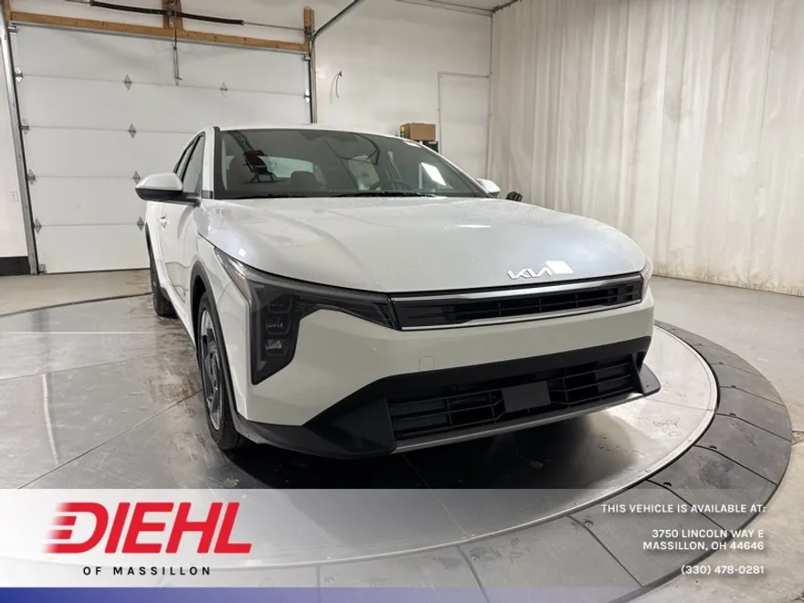 2025 Kia K4 EX photo 1
