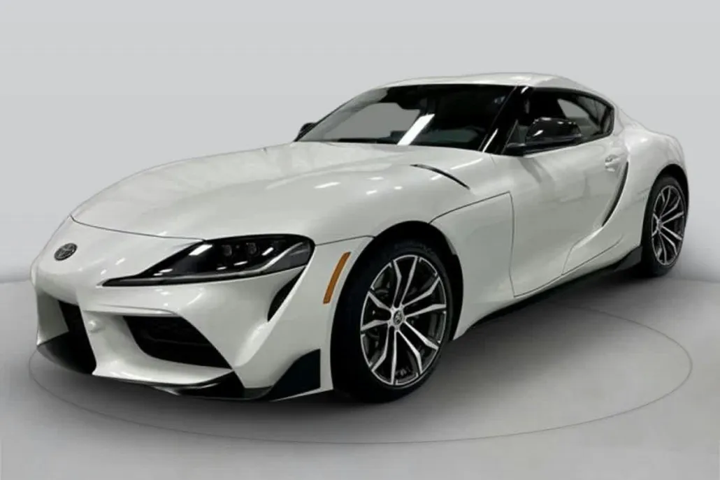 2025 Toyota Supra 3.0 Premium photo 1