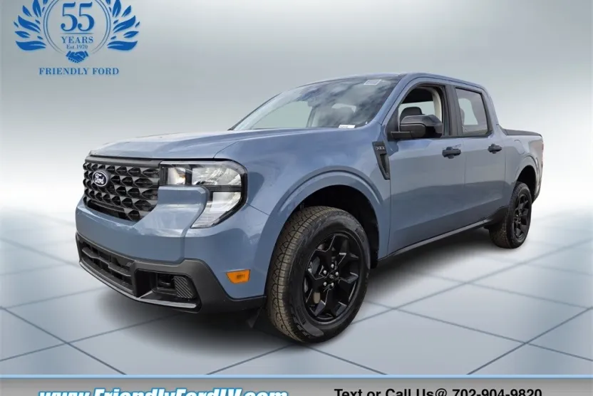2025 Ford Maverick XLT photo 1