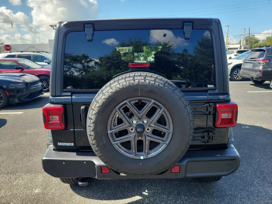 2025 Jeep Wrangler Sport S photo 1