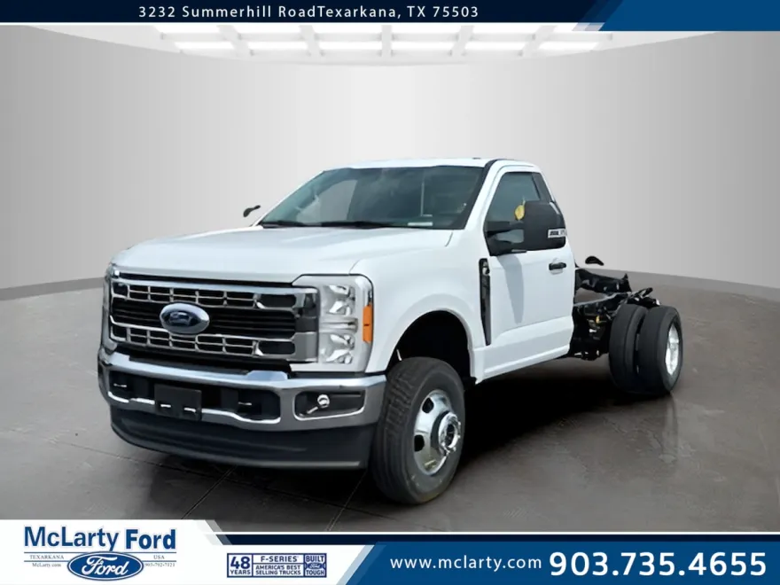 2025 Ford F-350 XLT photo 1