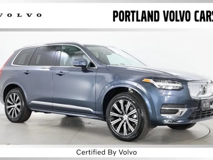 2025 Volvo XC90 B5 Core photo 1