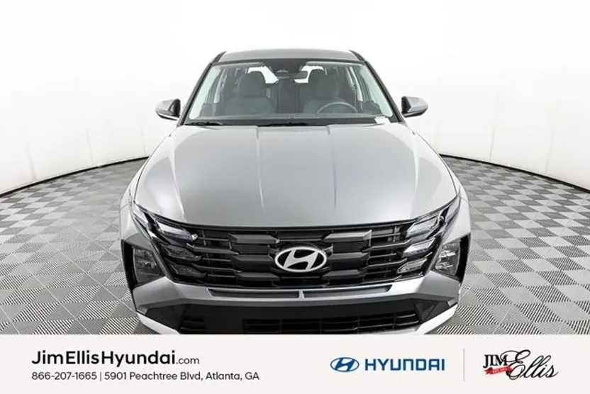 2025 Hyundai Tucson SE photo 1