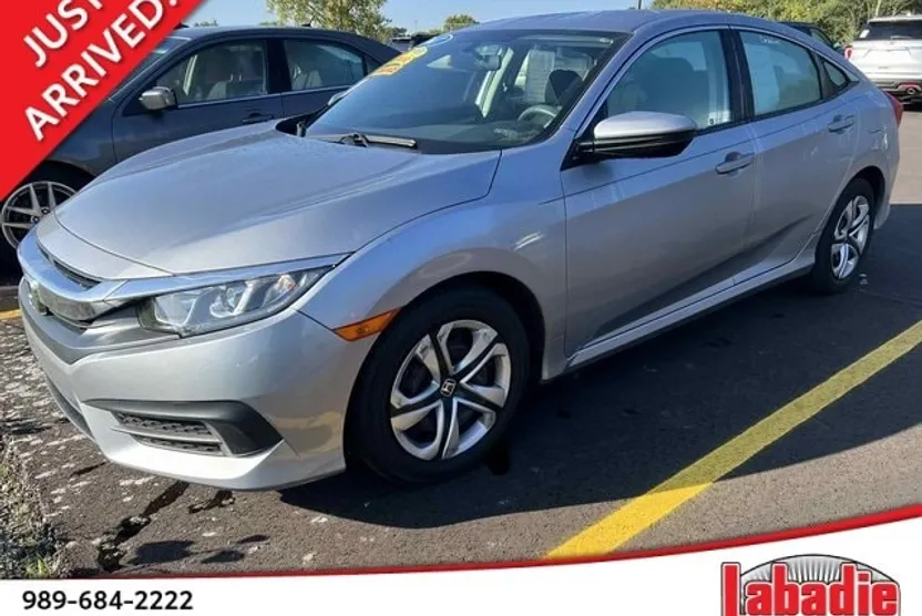2017 Honda Civic LX photo 1