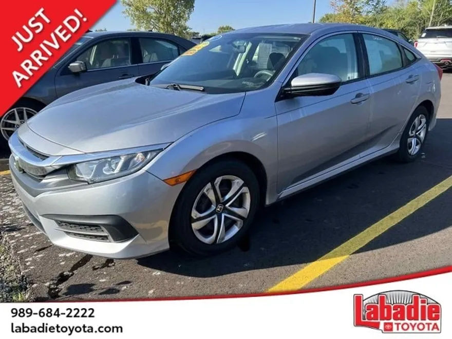 2017 Honda Civic LX photo 1