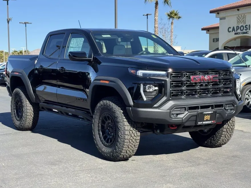 2024 Gmc Canyon AT4X photo 1