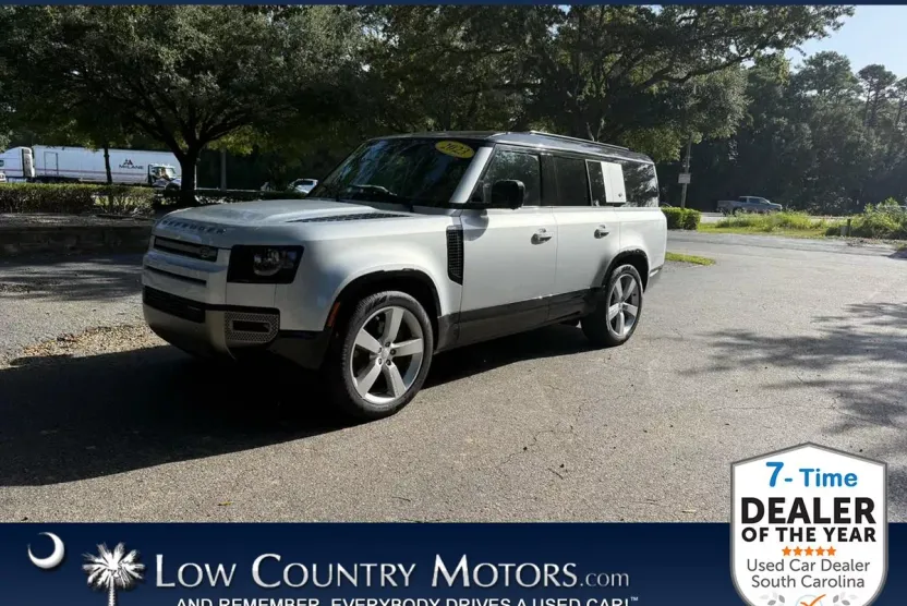 2023 Land Rover Defender X-Dynamic SE photo 1