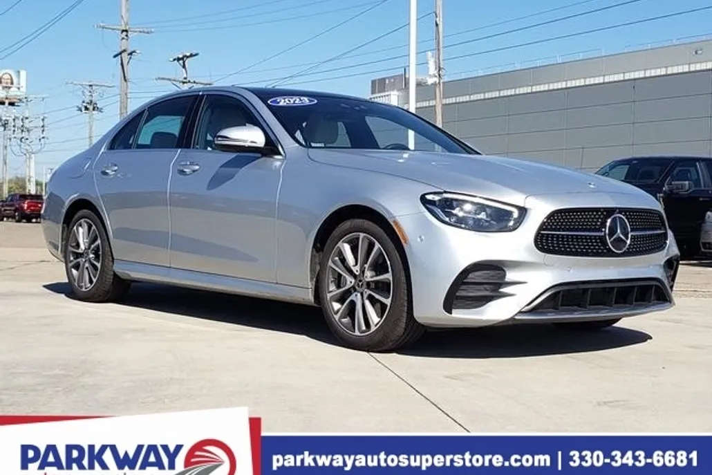 2023 Mercedes Benz E 450 4MATIC photo 1