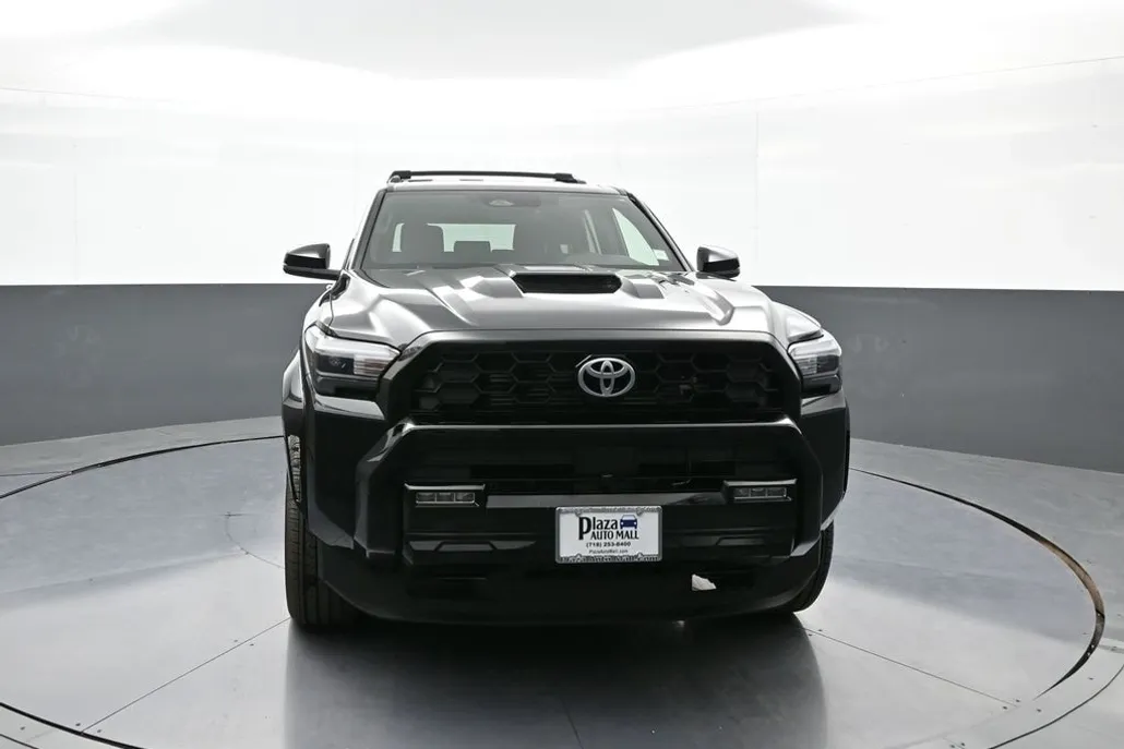 2025 Toyota 4Runner TRD Sport photo 1