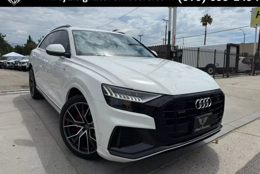 2019 Audi Q8 Prestige 55 photo 1