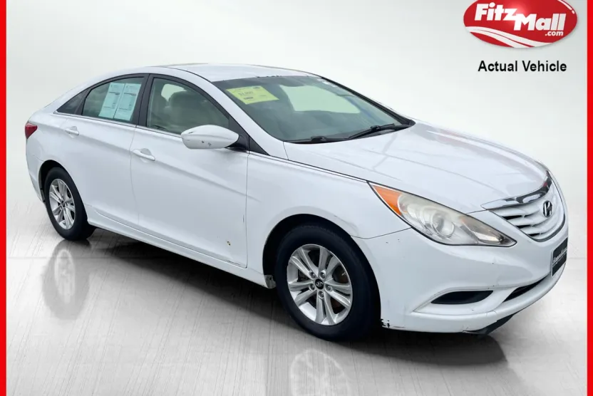 2013 Hyundai Sonata GLS photo 1