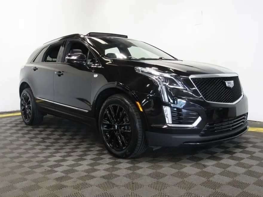 2021 Cadillac XT5 Sport photo 1